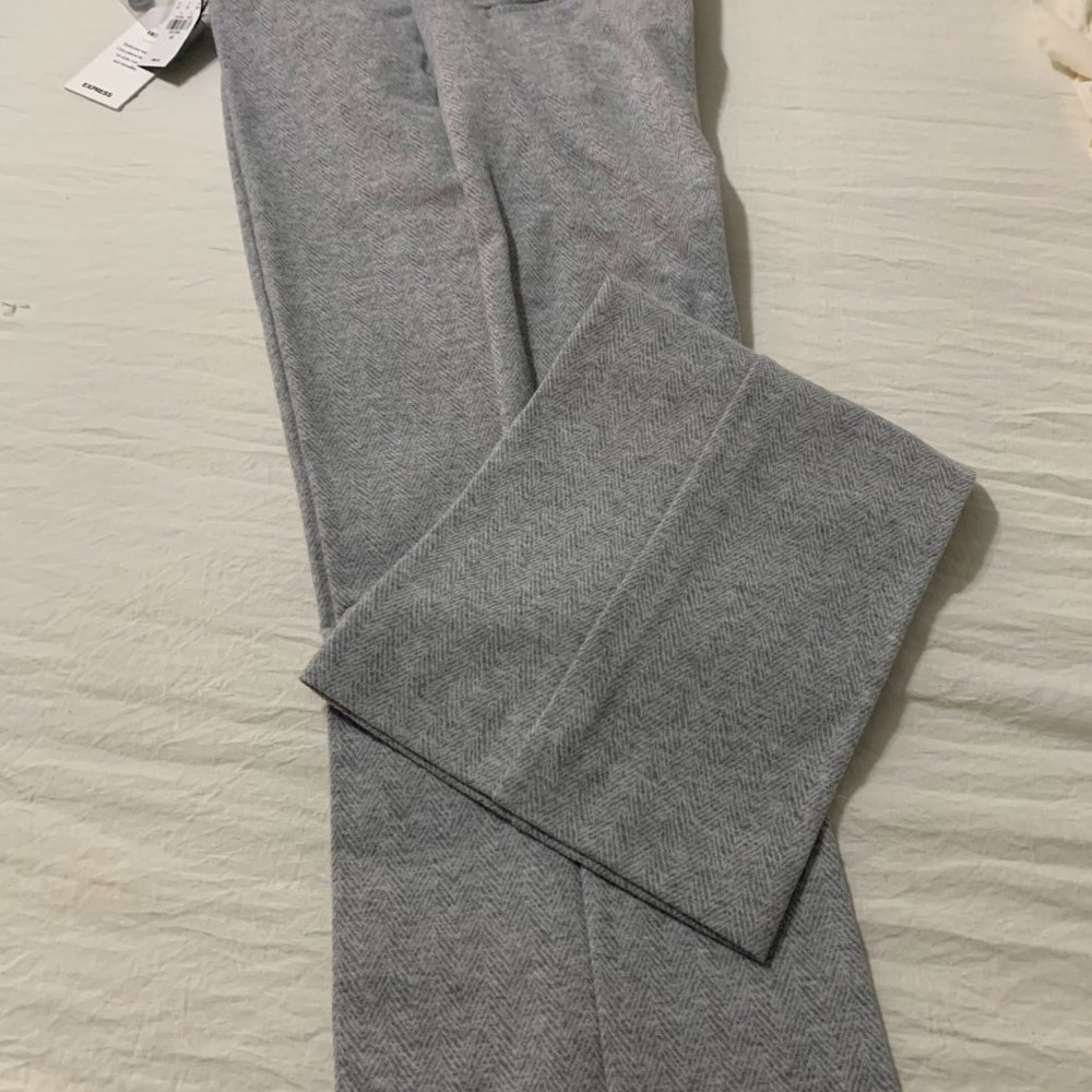 Mid Rise Herringbone Print Barely Boot Columnist Pant